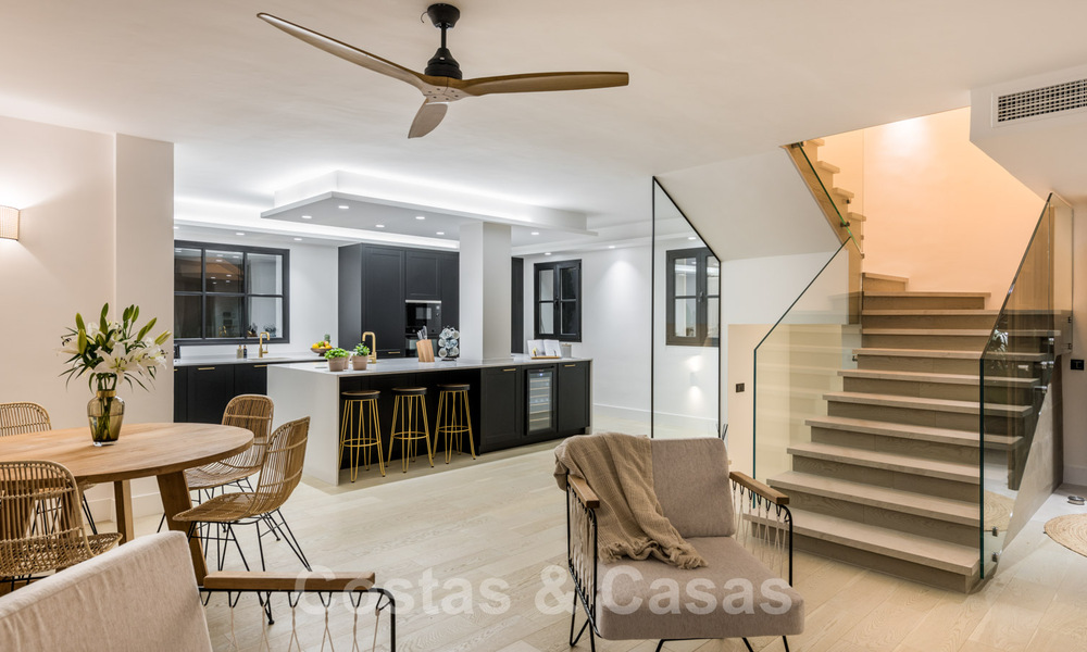 Prachtig gerenoveerde villa in Scandinavische stijl, met prachtig uitzicht te koop in Benahavis - Marbella 31719