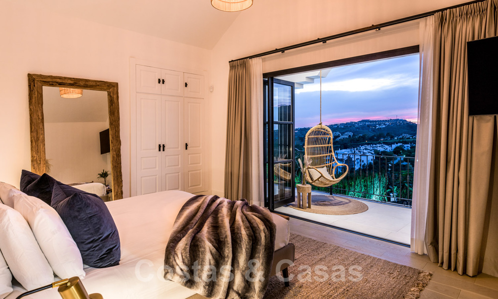 Prachtig gerenoveerde villa in Scandinavische stijl, met prachtig uitzicht te koop in Benahavis - Marbella 31723