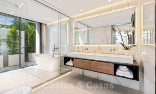 Gerenoveerde luxevilla in een contemporaine stijl te koop, dicht bij voorzieningen in de golfvallei van Nueva Andalucia, Marbella 31726 
