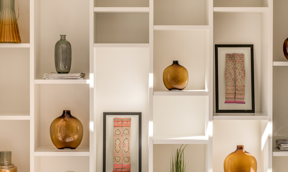 Luxevilla te koop in een tijdloze stijl, dicht bij voorzieningen en de golfbaan op de New Golden Mile tussen Marbella en Estepona 31816