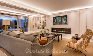 Luxevilla te koop in een tijdloze stijl, dicht bij voorzieningen en de golfbaan op de New Golden Mile tussen Marbella en Estepona 31841 