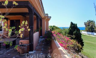 Eerstelijnsgolf en -strand villa te koop in Marbella West met een uniek golf- en zeezicht! Verlaagd in prijs. 31847 