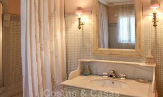 Eerstelijnsgolf en -strand villa te koop in Marbella West met een uniek golf- en zeezicht! Verlaagd in prijs. 31851 