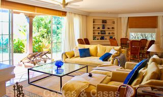 Eerstelijnsgolf en -strand villa te koop in Marbella West met een uniek golf- en zeezicht! Verlaagd in prijs. 31867 