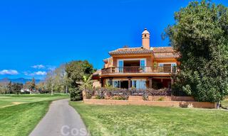 Eerstelijnsgolf en -strand villa te koop in Marbella West met een uniek golf- en zeezicht! Verlaagd in prijs. 31873 