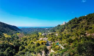 Groene en duurzame designvilla´s te koop, geïntegreerd in hun natuurlijke omgeving, met zicht op de vallei en de zee in een gated resort in Benahavis - Marbella 31917 