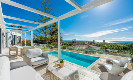 Elegante en ruime moderne nieuwe villa te koop met prachtig panoramisch zeezicht in Elviria, Marbella 32318