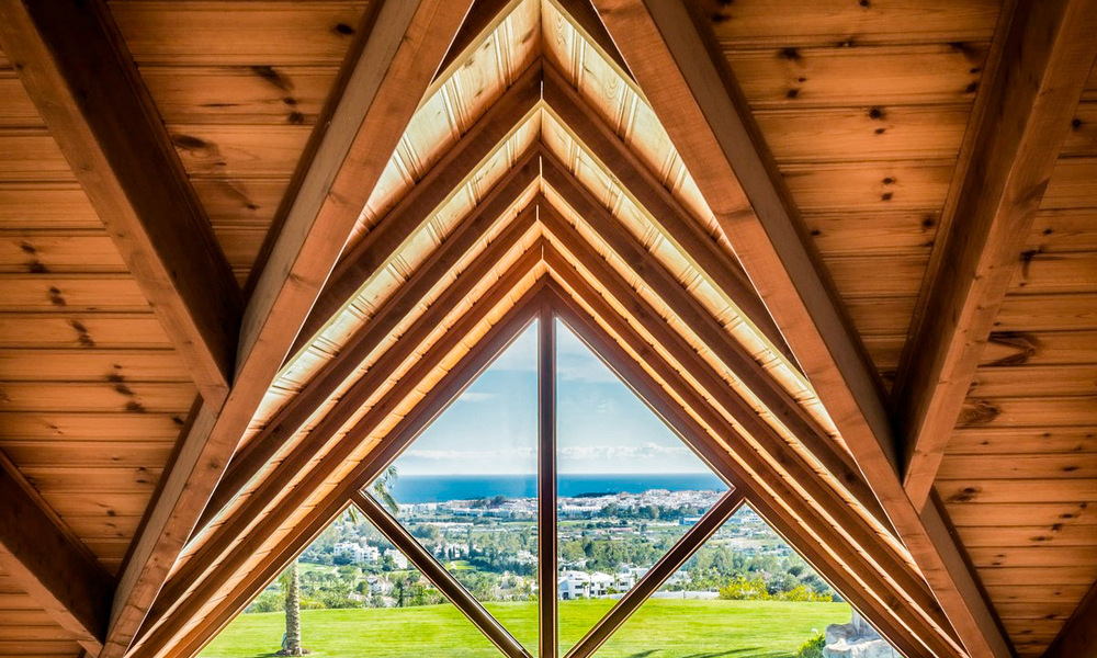 Elegant, mediterraan landgoed met panoramisch uitzicht op zee te koop in een gated community in Nueva Andalucia - Marbella 32341