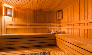 Elegant, mediterraan landgoed met panoramisch uitzicht op zee te koop in een gated community in Nueva Andalucia - Marbella 32367 