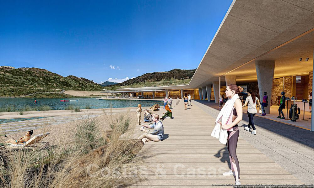 Bouwgronden voor nieuwbouw villa’s met spectaculair uitzicht op de golf, het meer, bergen en de zee tot aan Afrika, in een afgeschermd golfresort te koop in Benahavis - Marbella 61306