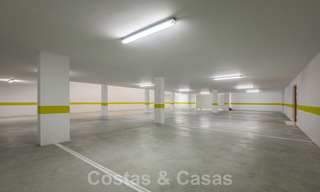 Instapklare exclusieve moderne villa te koop, met panoramisch berg-, golf- en zeezicht in Marbella - Benahavis. 32622 