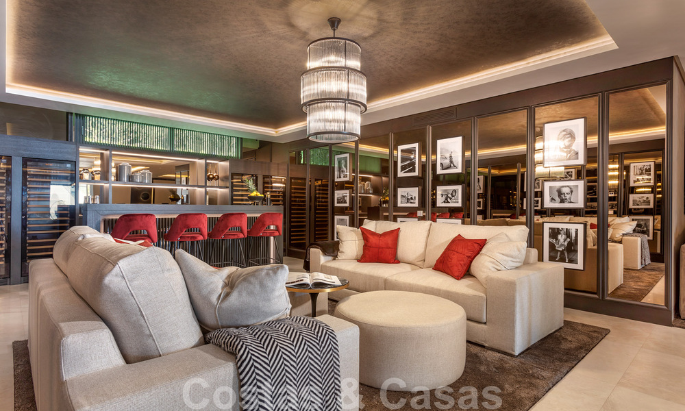 Instapklare exclusieve moderne villa te koop, met panoramisch berg-, golf- en zeezicht in Marbella - Benahavis. 32634