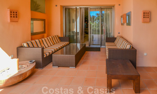 Instapklaar ruim luxeappartement te koop in prestigieus complex aan de Golden Mile in Marbella 32748 