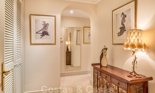 4-Slaapkamer luxeappartement te koop in een eerstelijns strandcomplex op wandelafstand van Puerto Banus in Marbella 32803 