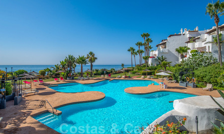 4-Slaapkamer luxeappartement te koop in een eerstelijns strandcomplex op wandelafstand van Puerto Banus in Marbella 32821