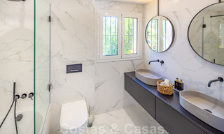 Prachtig eigentijds gerenoveerd, zuid gericht, luxe tuinappartement te koop in Nueva Andalucia, Marbella 32877 