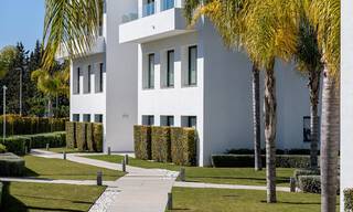 Instapklaar modern designer penthouse appartement te koop met 3 slaapkamers in luxe resort in Marbella - Estepona 33393 