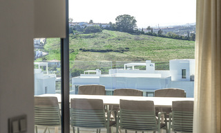 Instapklaar modern designer penthouse appartement te koop met 3 slaapkamers in luxe resort in Marbella - Estepona 33418 
