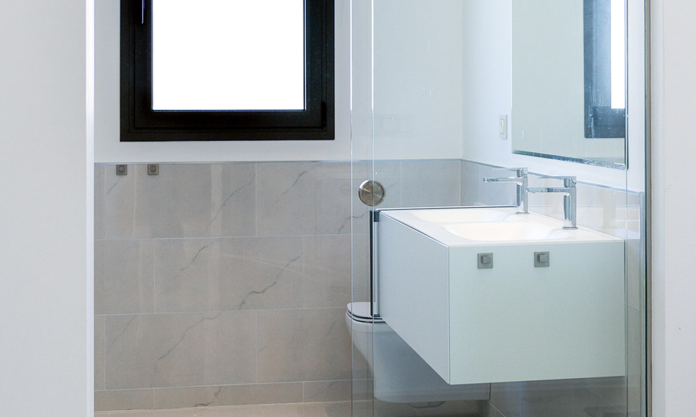 Instapklaar modern designer penthouse appartement te koop met 3 slaapkamers in luxe resort in Marbella - Estepona 33444