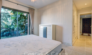 Luxe appartement te koop met privétuin en zeezicht in een luxueus vijfsterren golfresort in Benahavis - Marbella 33344 
