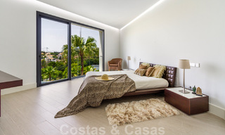 Instapklare exclusieve moderne luxevilla te koop in Benahavis - Marbella met schitterend open uitzicht over de golf en de zee 33510 