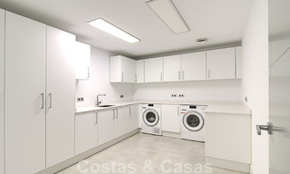 Instapklare exclusieve moderne luxevilla te koop in Benahavis - Marbella met schitterend open uitzicht over de golf en de zee 33562 