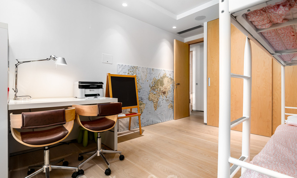 Modern gerenoveerde villa te koop in een rustige, residentiële omgeving nabij golf en strand in Guadalmina nabij San Pedro - Marbella 34128