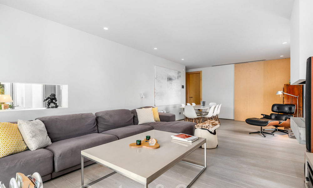 Modern gerenoveerde villa te koop in een rustige, residentiële omgeving nabij golf en strand in Guadalmina nabij San Pedro - Marbella 34152