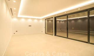 Instapklare, nieuwe moderne villa te koop in vijfsterren golfresort in Marbella - Benahavis 34528 