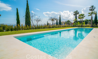 Instapklare, moderne nieuwbouwvilla te koop met zeezicht in vijfsterren golfresort in Marbella - Benahavis 34544 