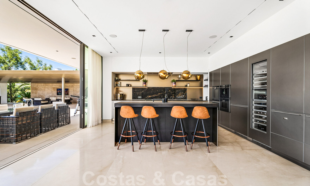 Nieuw op de markt! Moderne luxevilla te koop in het hart van de Golden Mile, Marbella 34658