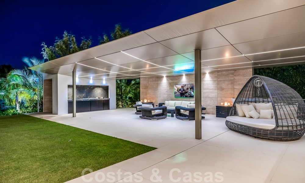 Nieuw op de markt! Moderne luxevilla te koop in het hart van de Golden Mile, Marbella 34666