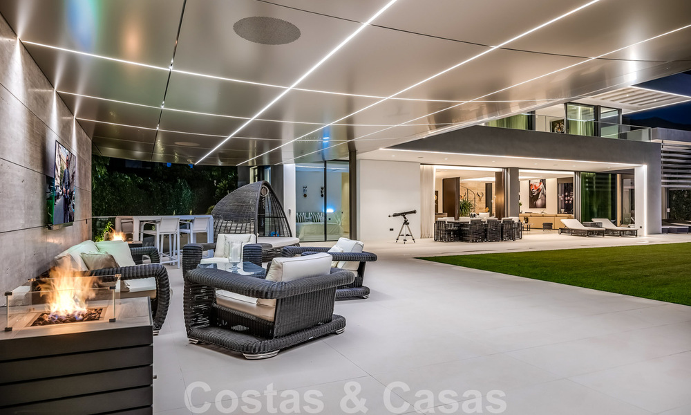 Nieuw op de markt! Moderne luxevilla te koop in het hart van de Golden Mile, Marbella 34667