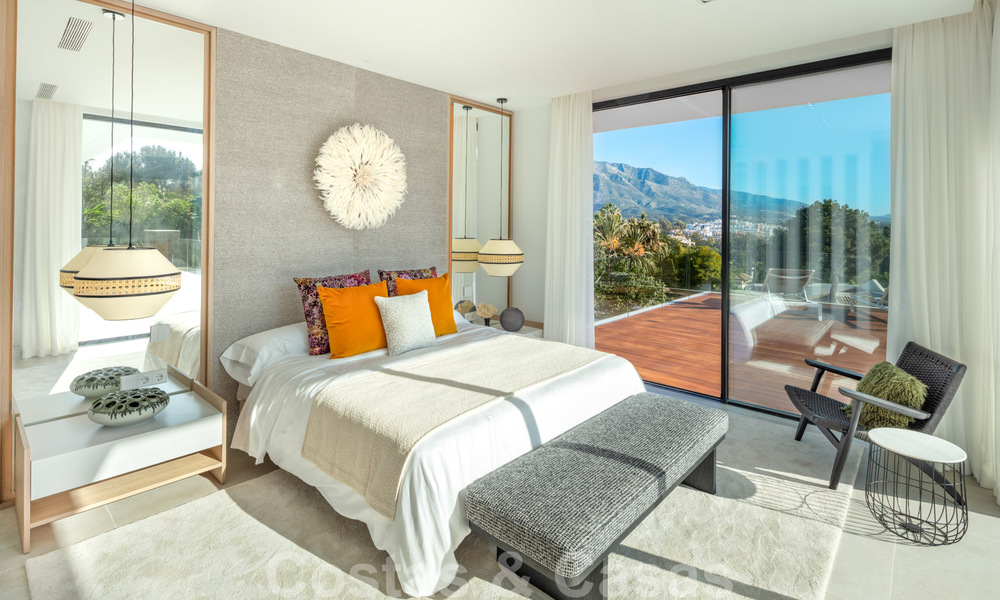 Designvilla in de zeer gewilde woonwijk Las Brisas in Nueva Andalucia met prachtig uitzicht op de La Concha berg in Marbella 34767