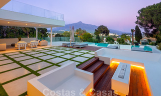 Designvilla in de zeer gewilde woonwijk Las Brisas in Nueva Andalucia met prachtig uitzicht op de La Concha berg in Marbella 34796 