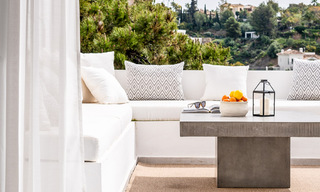 Smaakvol gerenoveerd appartement te koop met ruim terras, zee- en bergzicht in La Quinta golfresort, Benahavis - Marbella 34821 