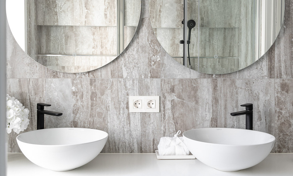 Smaakvol gerenoveerd appartement te koop met ruim terras, zee- en bergzicht in La Quinta golfresort, Benahavis - Marbella 34844