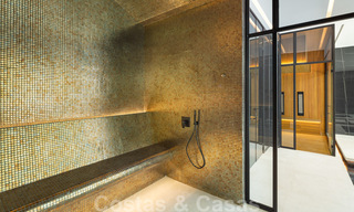 Exclusieve villa te koop, eerstelijns Aloha golf in afgesloten woonwijk in Nueva Andalucia - Marbella 35340 