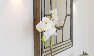 Instapklare, eigentijdse moderne villa te koop met golf- en zeezicht in vijfsterren golfresort in Marbella – Benahavis 35384 