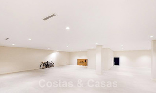 Instapklare, eigentijdse moderne villa te koop met golf- en zeezicht in vijfsterren golfresort in Marbella – Benahavis 35392 