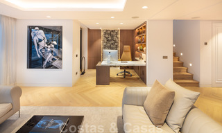 Tweedelijnsstrand luxevilla te koop in Puente Romano, Golden Mile, Marbella 35610 