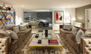 Tweedelijnsstrand luxevilla te koop in Puente Romano, Golden Mile, Marbella 35613 