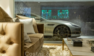 Tweedelijnsstrand luxevilla te koop in Puente Romano, Golden Mile, Marbella 35627 