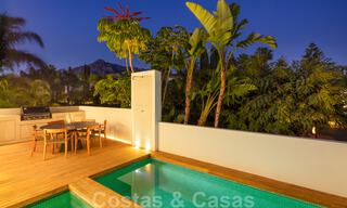Tweedelijnsstrand luxevilla te koop in Puente Romano, Golden Mile, Marbella 35637 