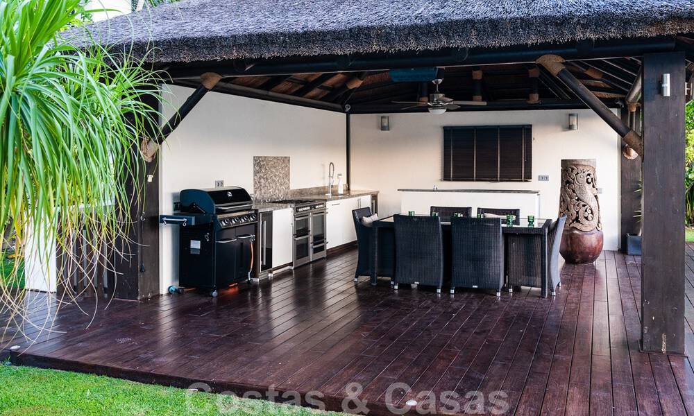 Instapklare luxevilla te koop, eerstelijns golf in Benahavis - Marbella 35775