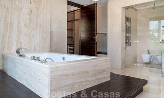 Instapklare luxevilla te koop, eerstelijns golf in Benahavis - Marbella 35793 