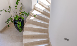 Instapklare luxevilla te koop, eerstelijns golf in Benahavis - Marbella 35798 