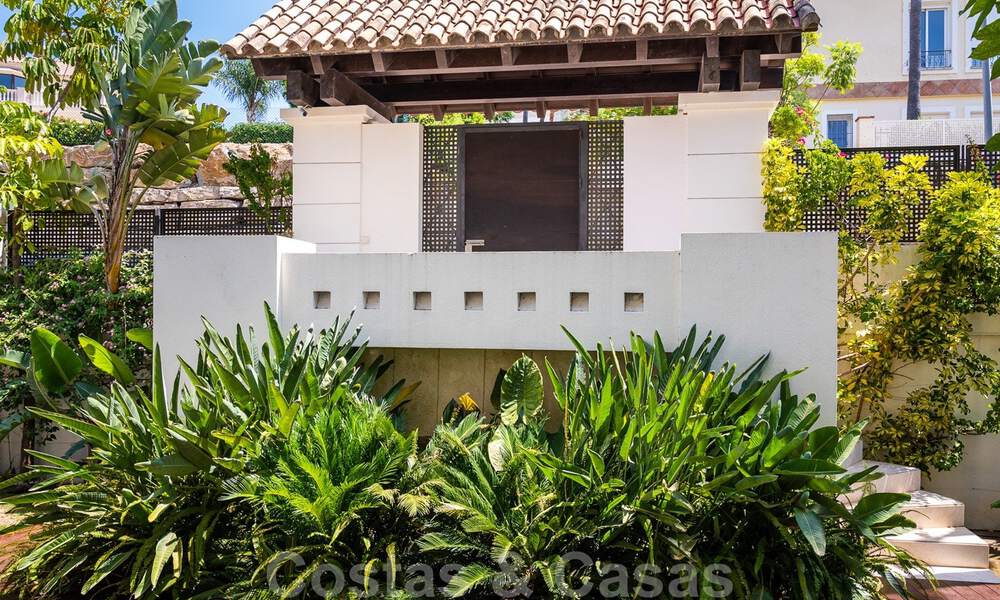 Instapklare luxevilla te koop, eerstelijns golf in Benahavis - Marbella 35799