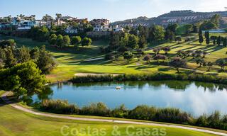 Instapklare luxevilla te koop, eerstelijns golf in Benahavis - Marbella 35826 