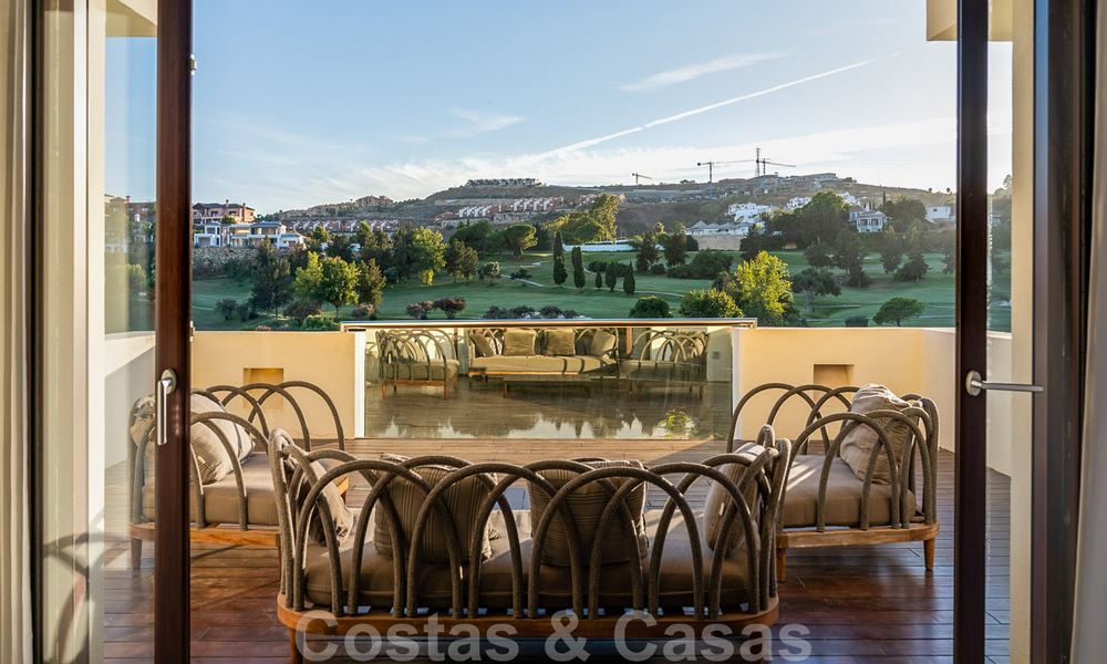 Instapklare luxevilla te koop, eerstelijns golf in Benahavis - Marbella 35839
